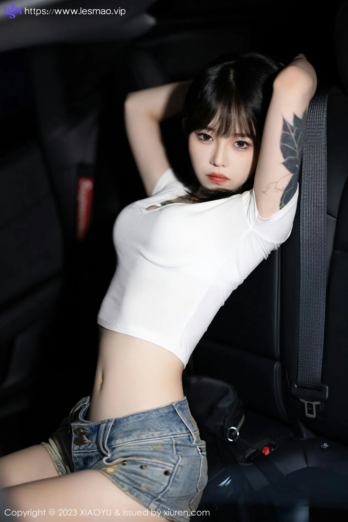 XIAOYU  语画  Vol.1096  奶瓶 超短牛仔性感写真3 - 16