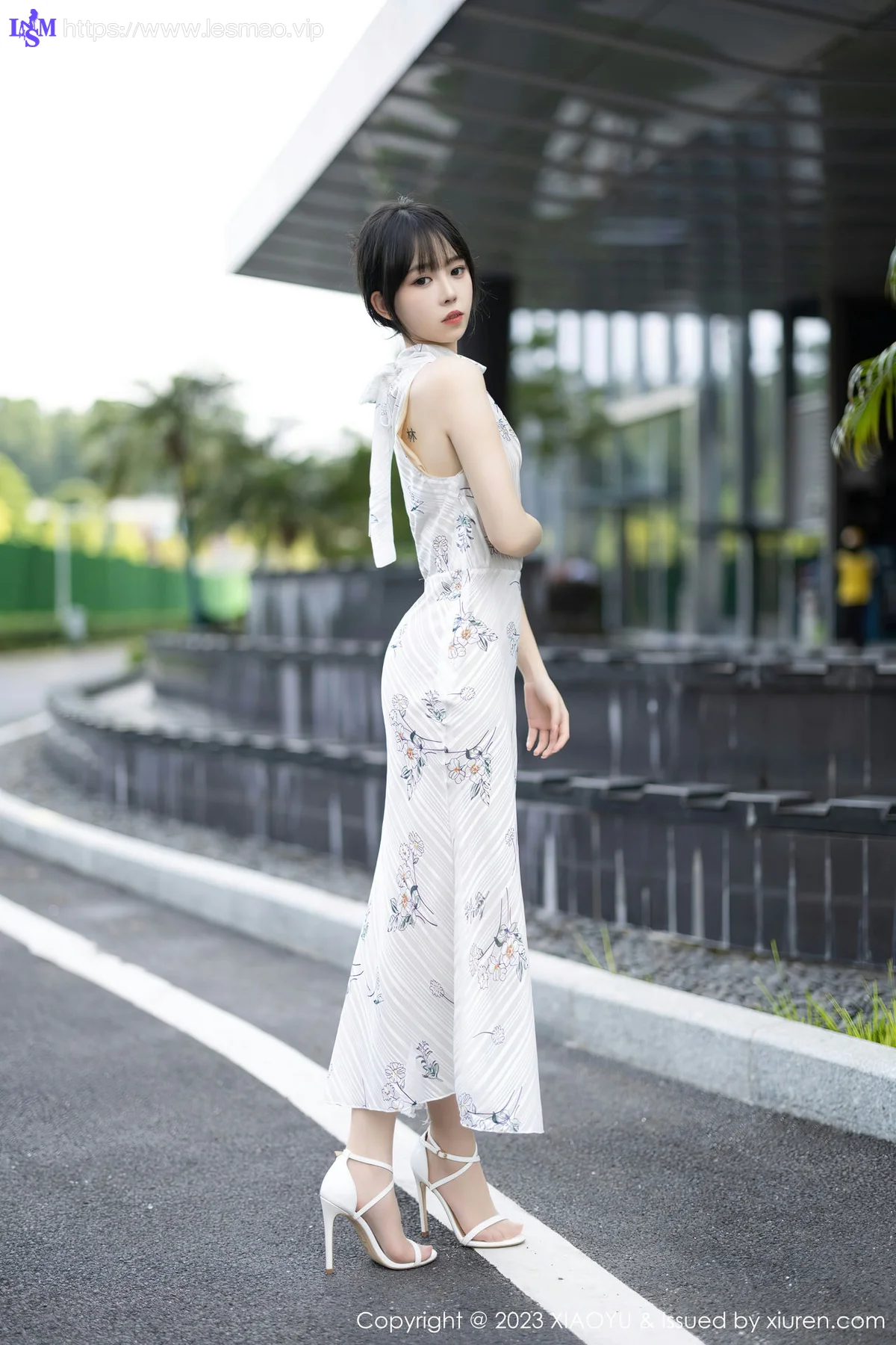 XIAOYU  语画  Vol.1118  奶瓶. 图案旗袍性感写真 - 3