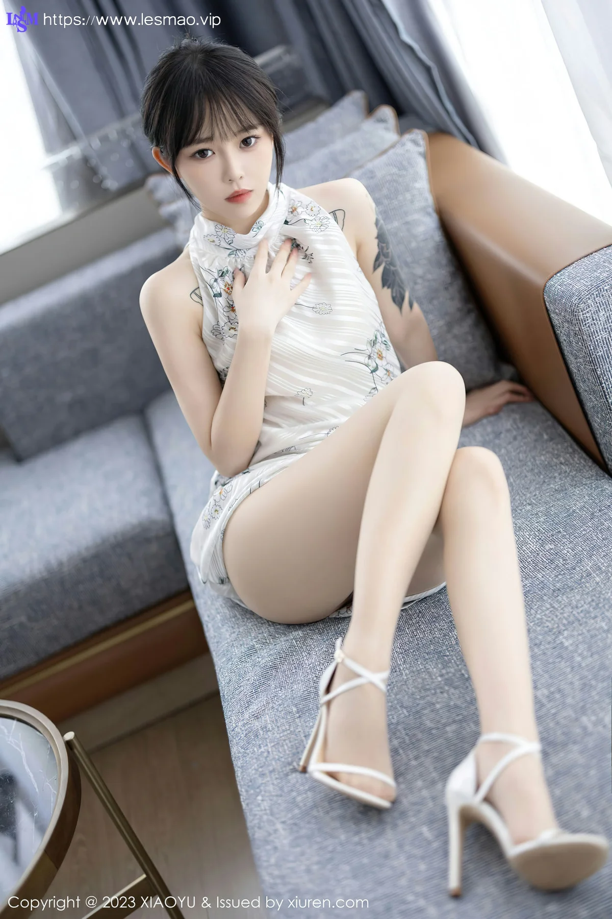 XIAOYU  语画  Vol.1118  奶瓶. 图案旗袍性感写真 - 16