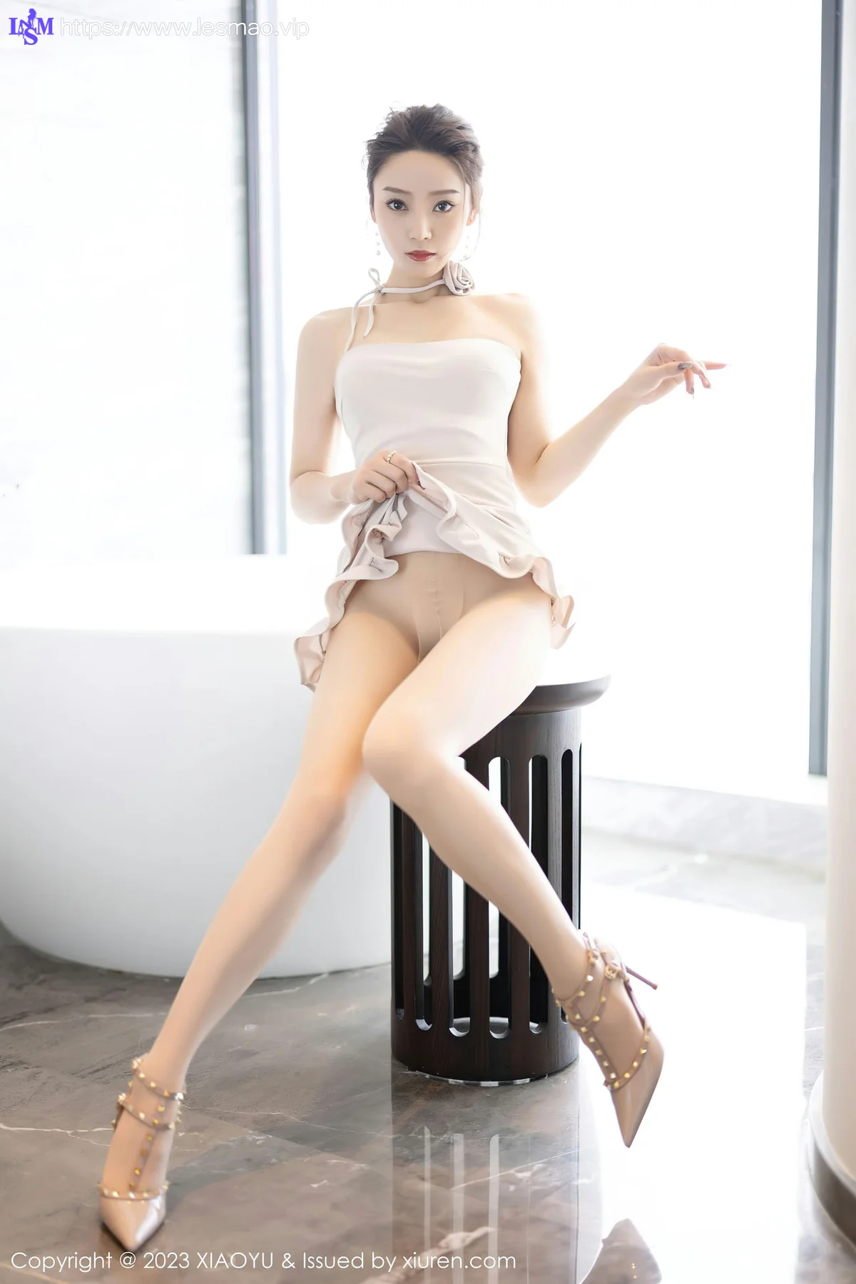 XIAOYU  语画  Vol.1132  苏曼兮 露肩短裙性感写真11 - 22