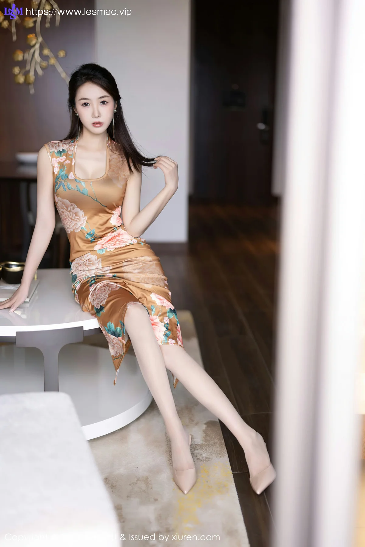 XIAOYU  语画  Vol.1133  苏苏阿 暖色旗袍性感写真2 - 18