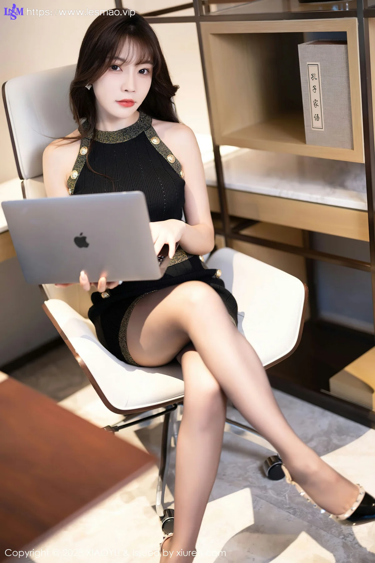 XIAOYU  语画  Vol.1137  徐莉芝Booty 红色内衣性感写真1 - 16