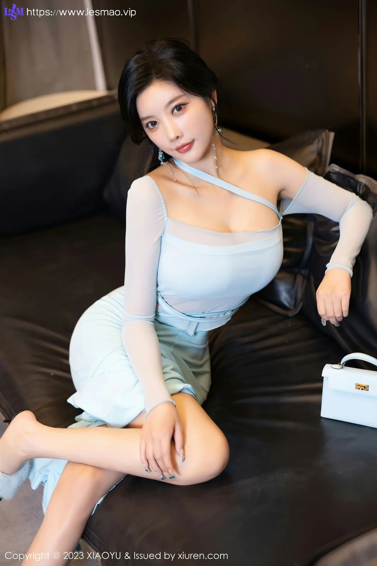 XIAOYU  语画  Vol.1139  杨晨晨Yome 女神白丝美腿性感写真11 - 10