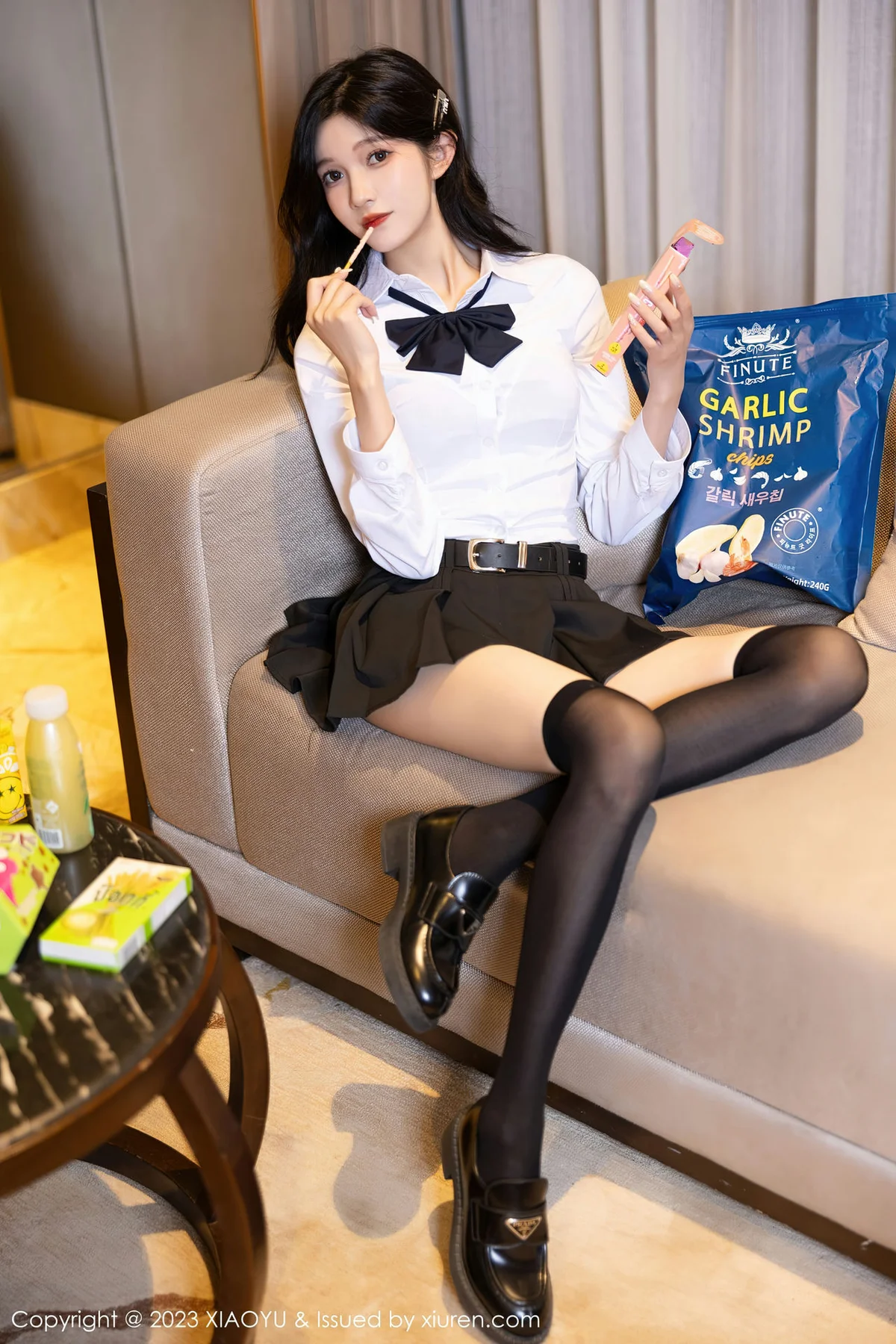 XIAOYU  语画  Vol.1150  程程程- 黑色蕾丝内衣海南旅拍1 - 24