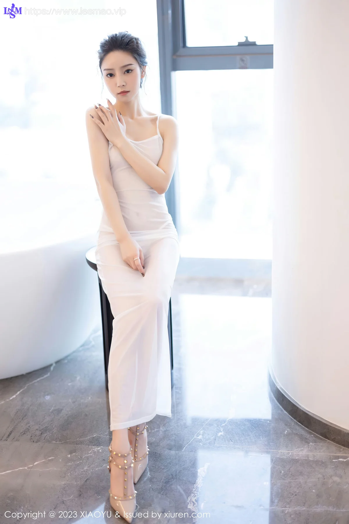 XIAOYU  语画  Vol.1152  苏曼兮 诱人白色丝袜性感写真2 - 32