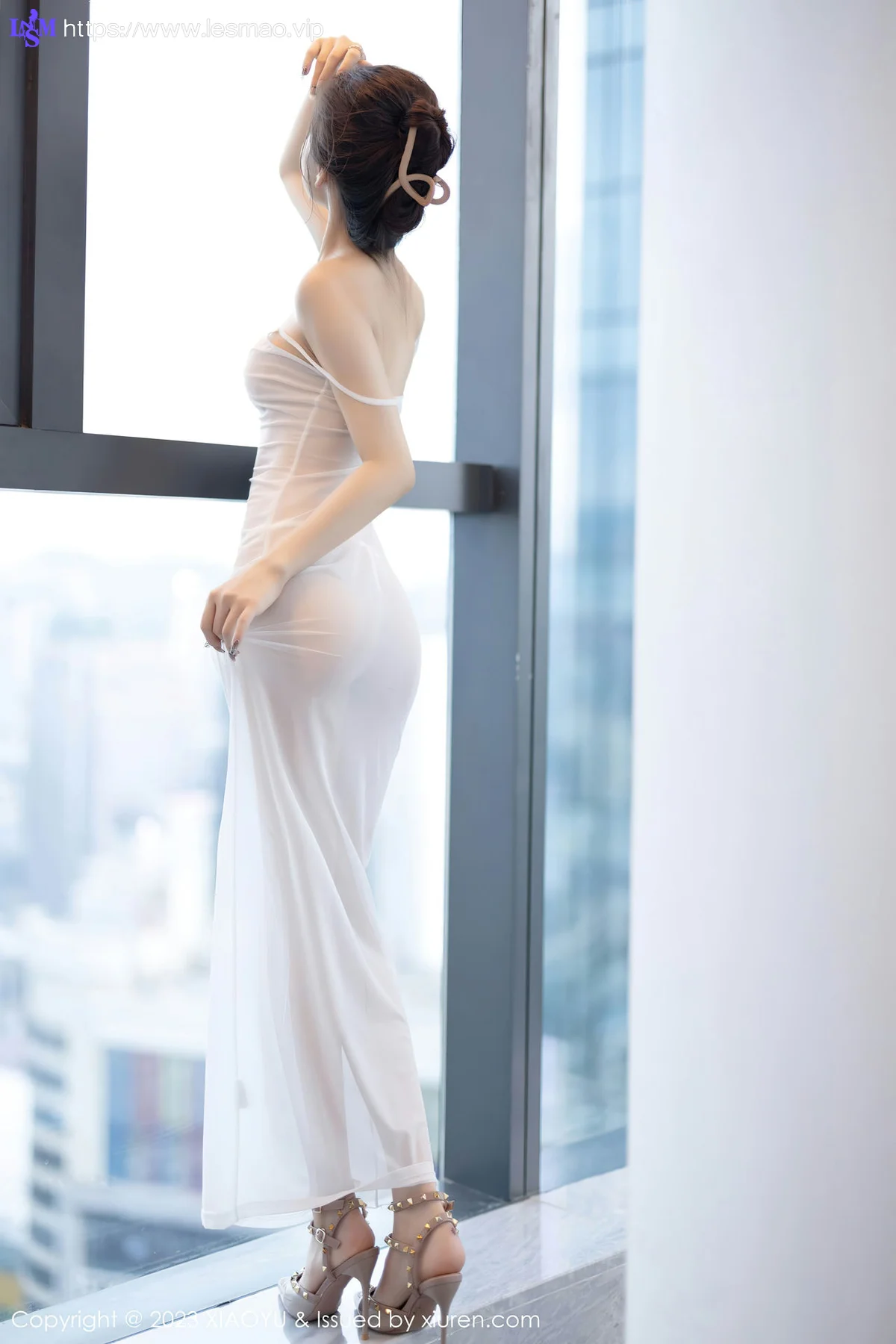 XIAOYU  语画  Vol.1152  苏曼兮 诱人白色丝袜性感写真2 - 45