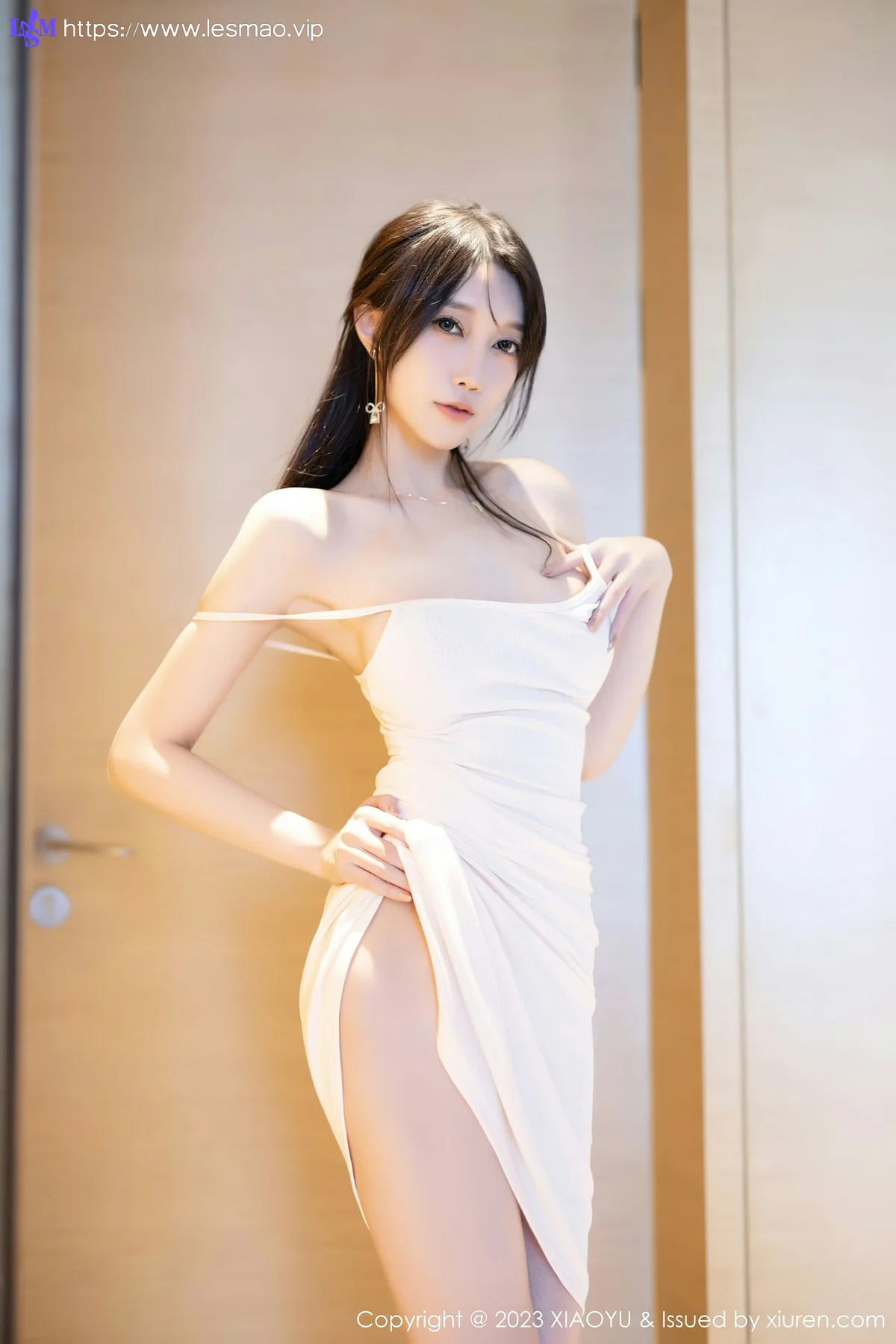 XIAOYU  语画  Vol.1167  玥儿玥er 连衣长裙广州心愿旅拍33 - 42