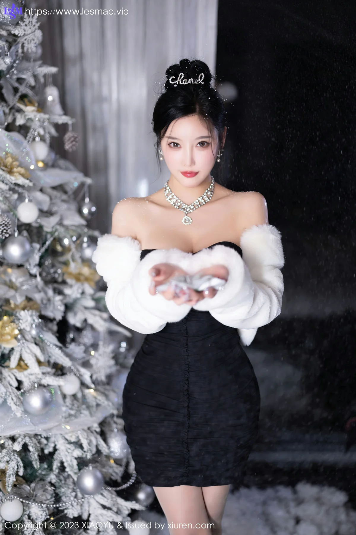 XIAOYU  语画  Vol.1170  杨晨晨Yome 皮衣网袜海南旅拍111 - 12