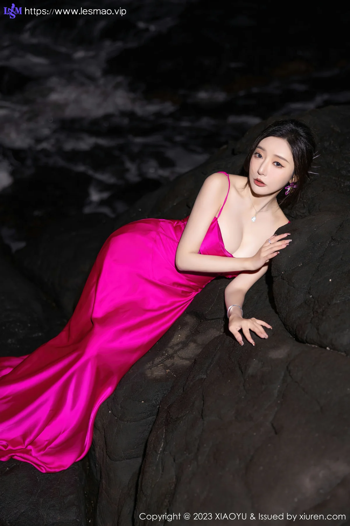 XIAOYU  语画  Vol.1174  王馨瑶yanni 黑色蕾丝情趣海南旅拍11 - 20