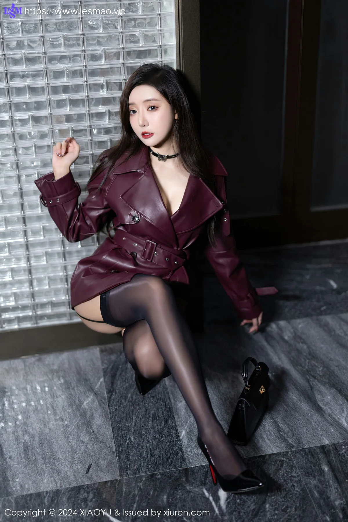 XIAOYU  语画  Vol.1177  王馨瑶yanni 暗红色皮外衣海南旅拍22 - 15