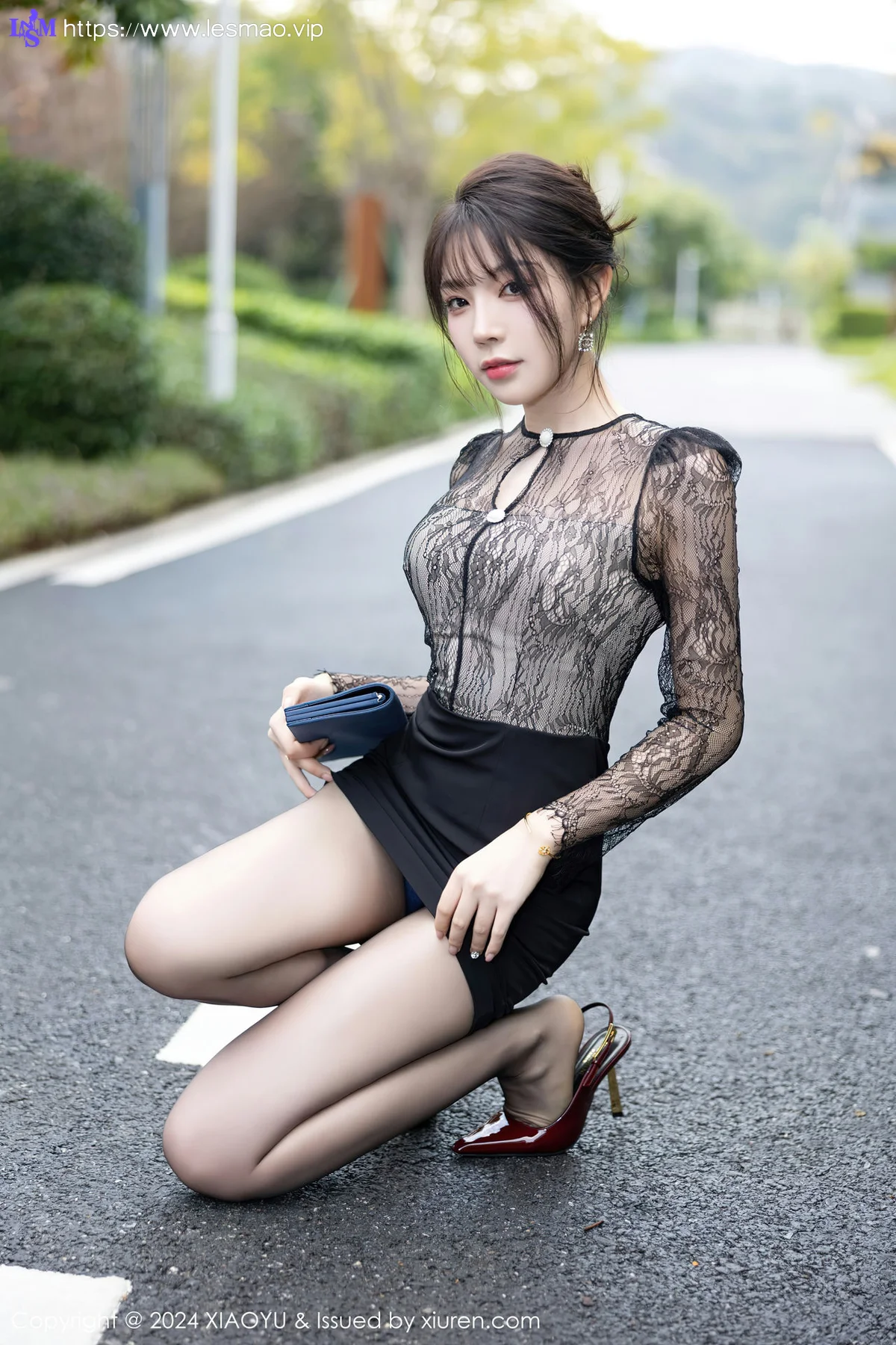 XIAOYU  语画  Vol.1181  徐莉芝Booty 轻透上衣海南旅拍写真1 - 13