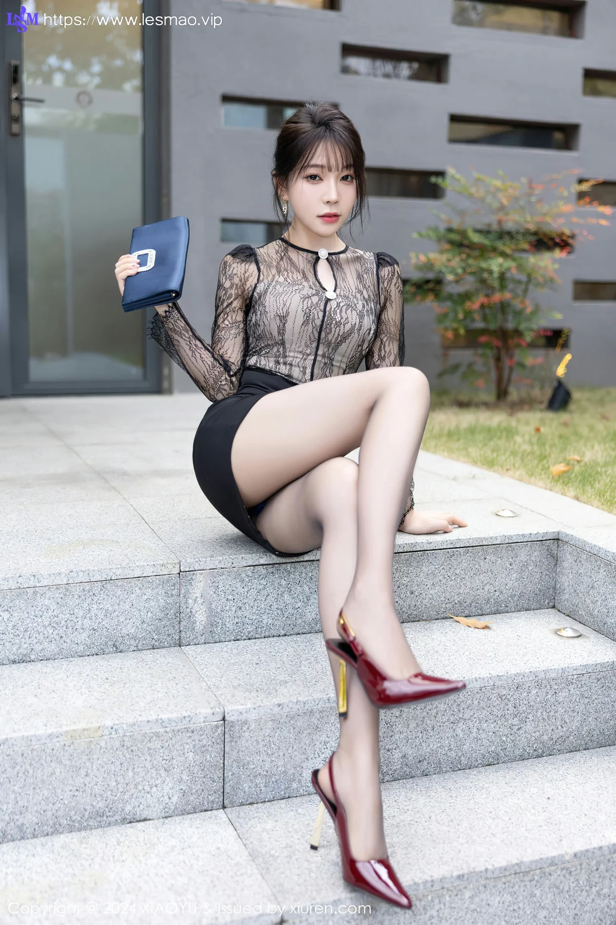 XIAOYU  语画  Vol.1181  徐莉芝Booty 轻透上衣海南旅拍写真1 - 22
