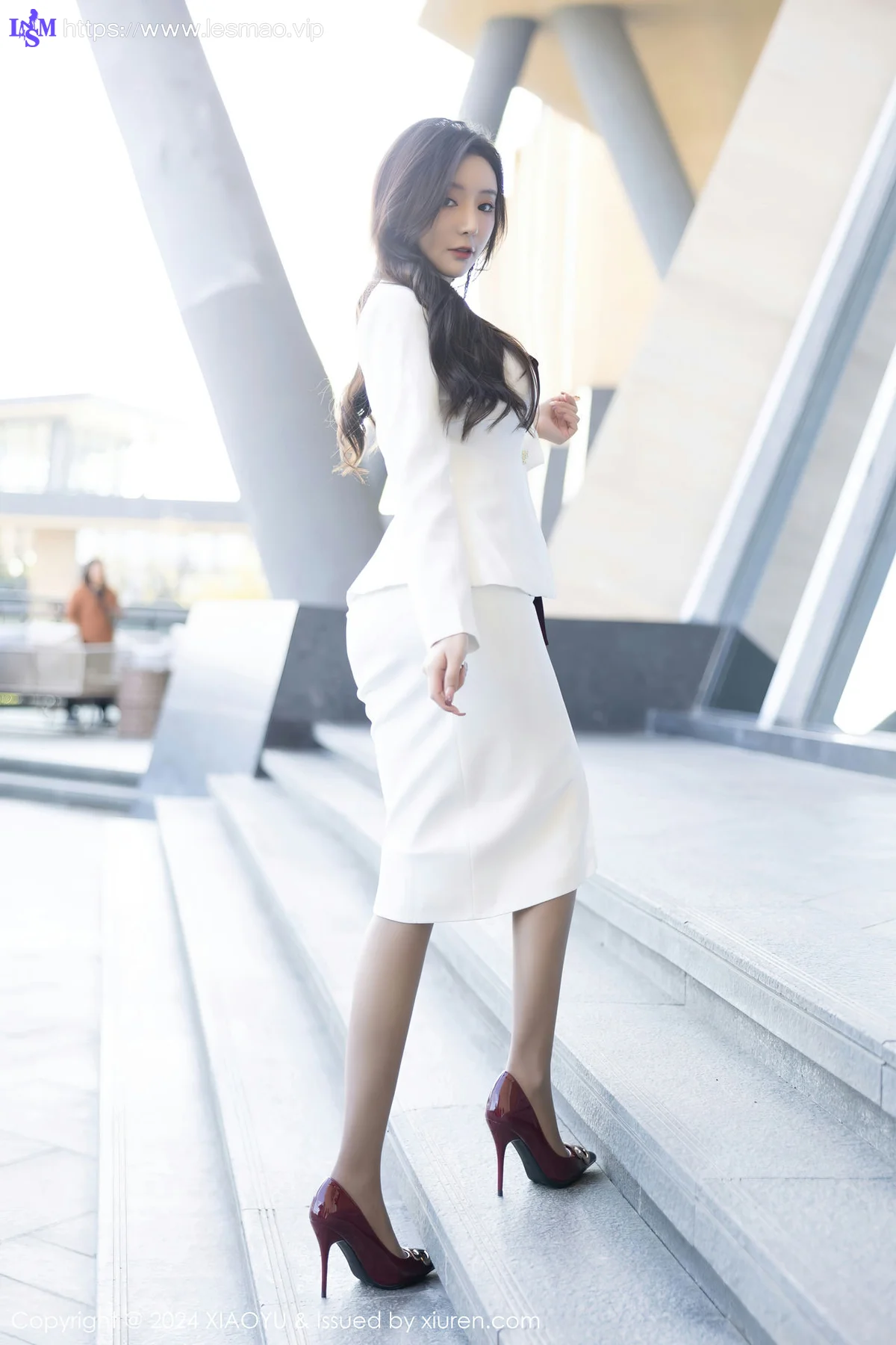XIAOYU  语画  Vol.1183  王馨瑶yanni 诱人灰丝海南旅拍11 - 11
