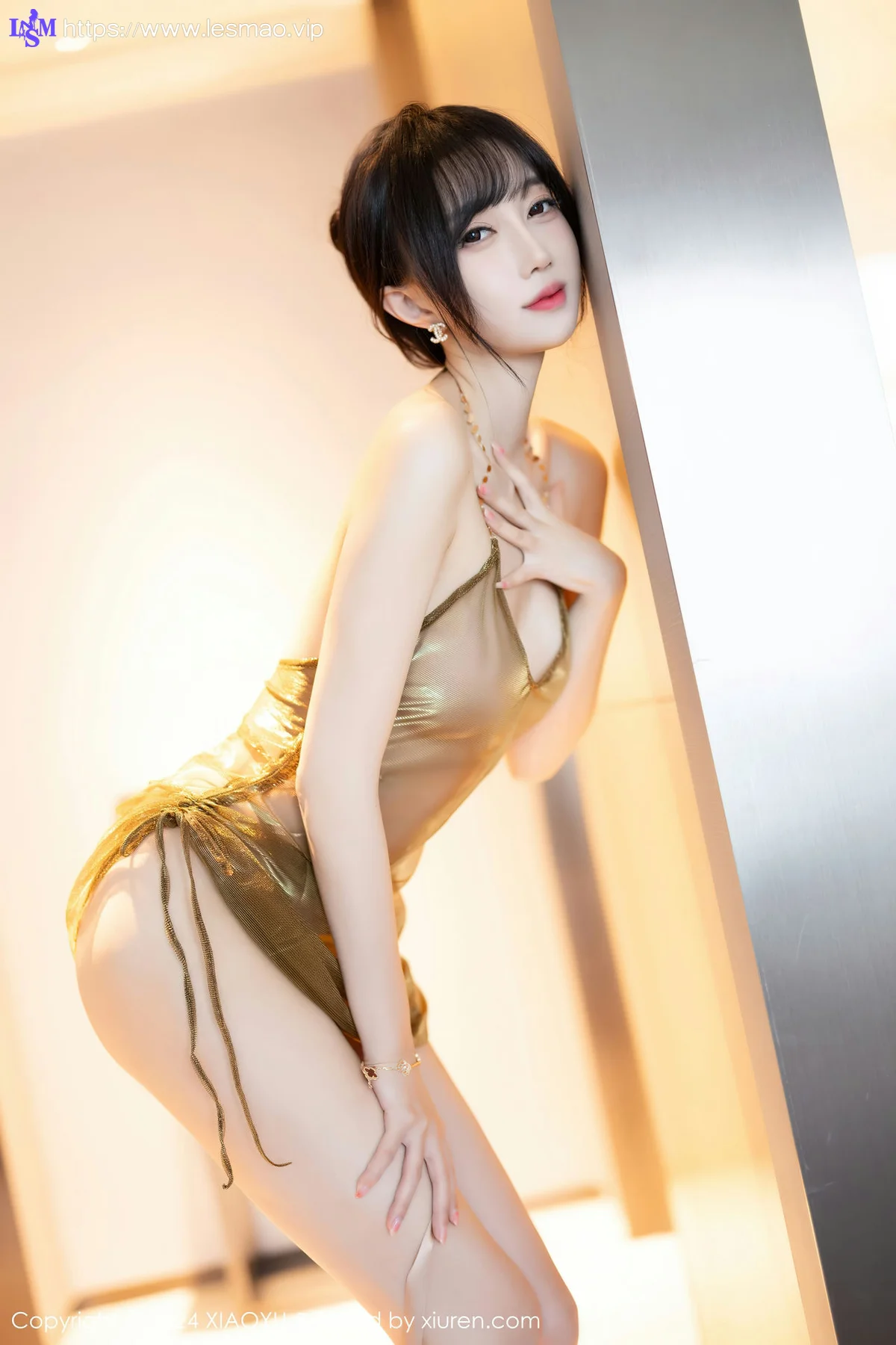 XIAOYU  语画  Vol.1186  王馨瑶yanni 诱人灰丝海南旅拍11 - 56