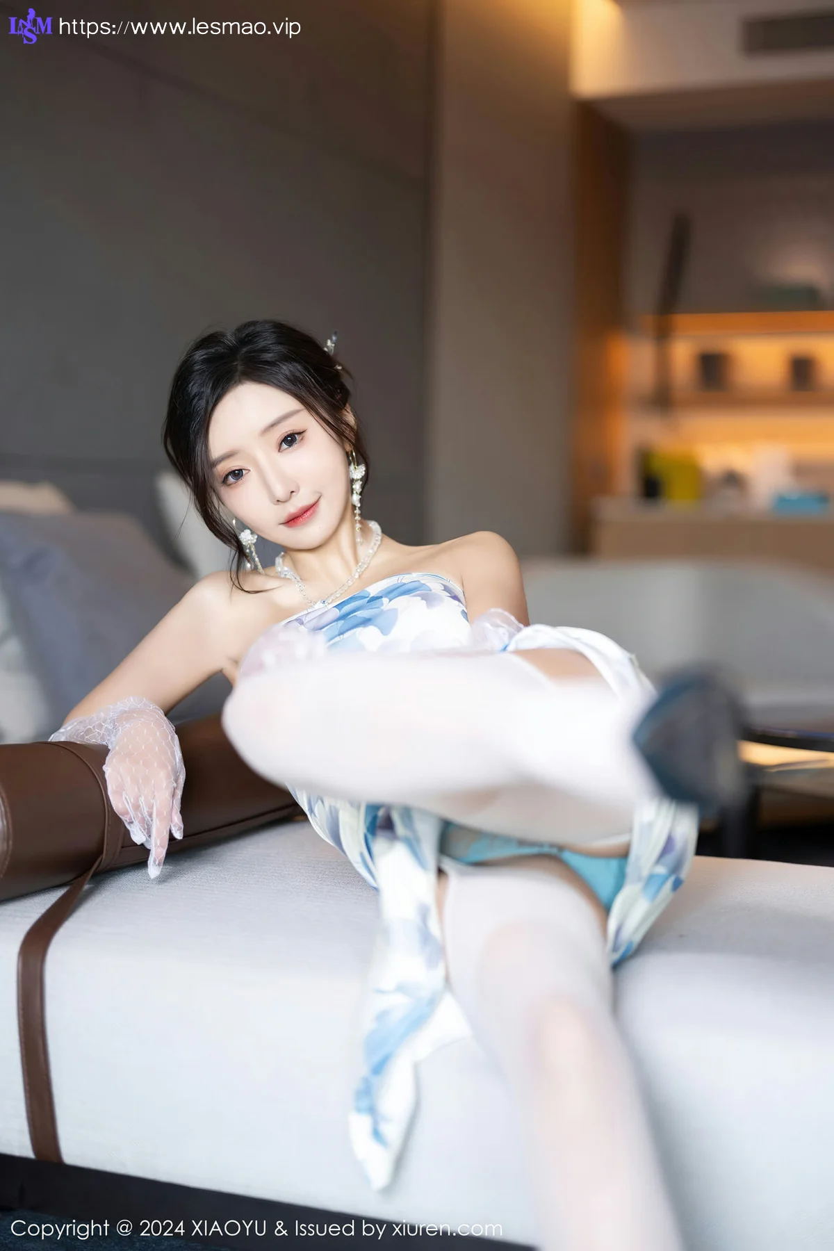 XIAOYU  语画  Vol.1191  王馨瑶yanni 诱人白色丝袜海南旅拍22 - 17