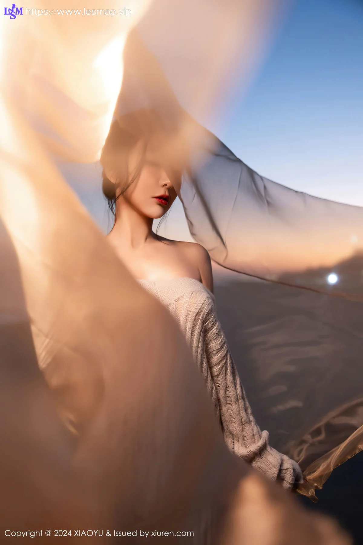 XIAOYU  语画  Vol.1200  王馨瑶yanni 诱人黑丝海南旅拍222 - 7