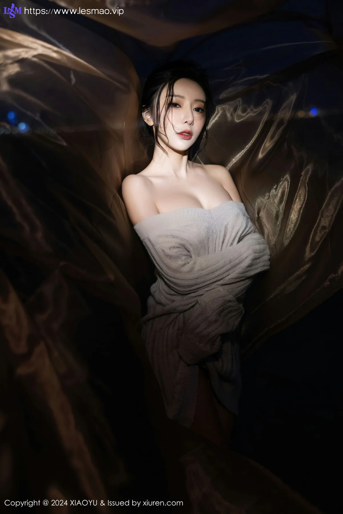 XIAOYU  语画  Vol.1200  王馨瑶yanni 诱人黑丝海南旅拍222 - 22