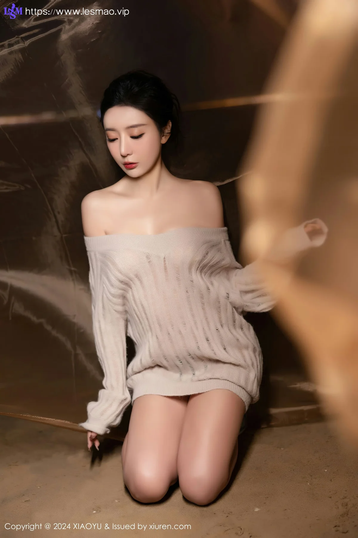 XIAOYU  语画  Vol.1200  王馨瑶yanni 诱人黑丝海南旅拍222 - 27