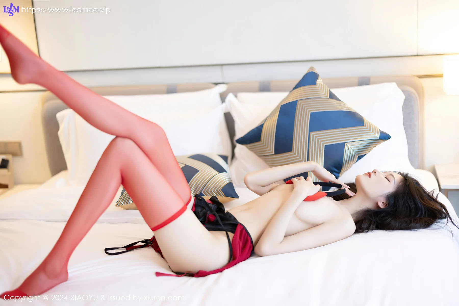 XIAOYU  语画  Vol.1212  程程程- 红色丝袜性感写真1 - 71
