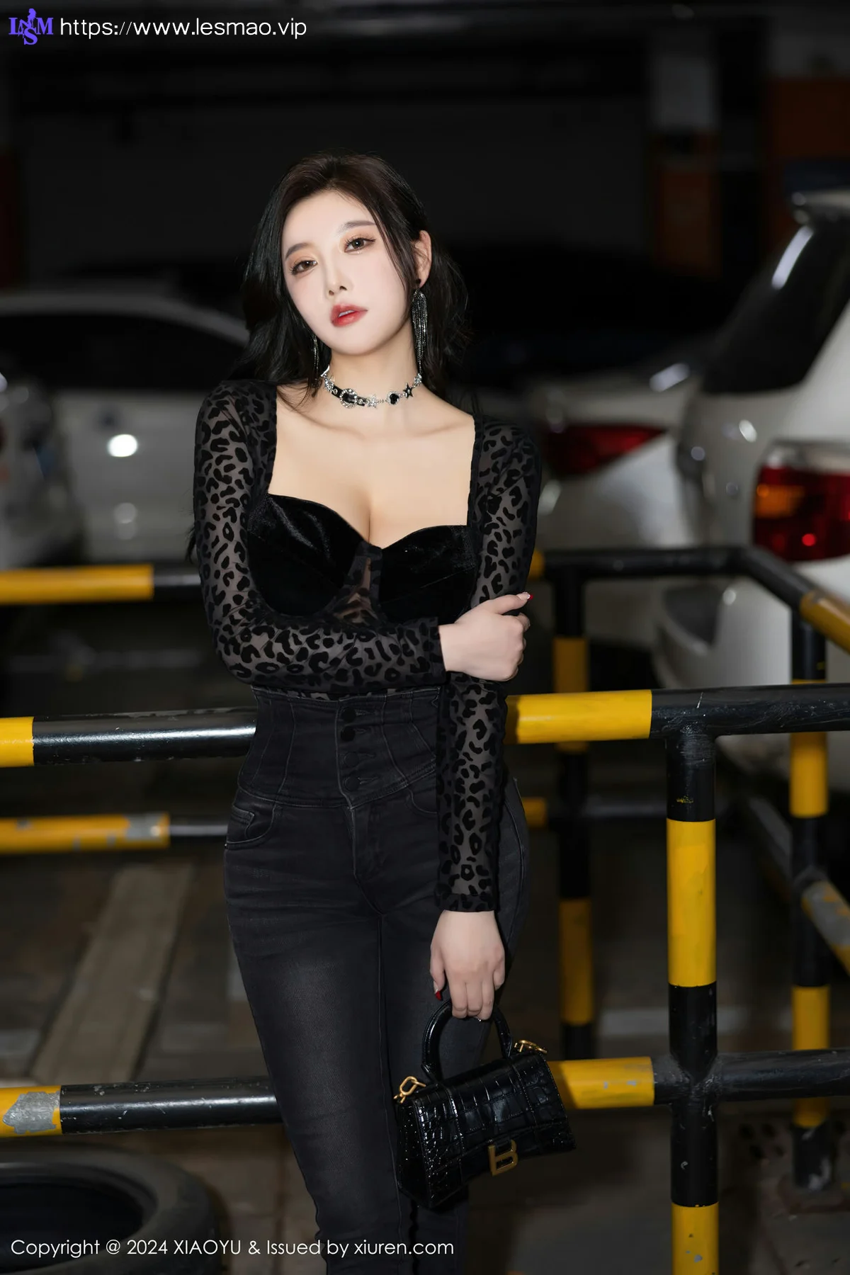 XIAOYU  语画  Vol.1216  杨晨晨Yome 黑色豹纹性感写真1 - 12