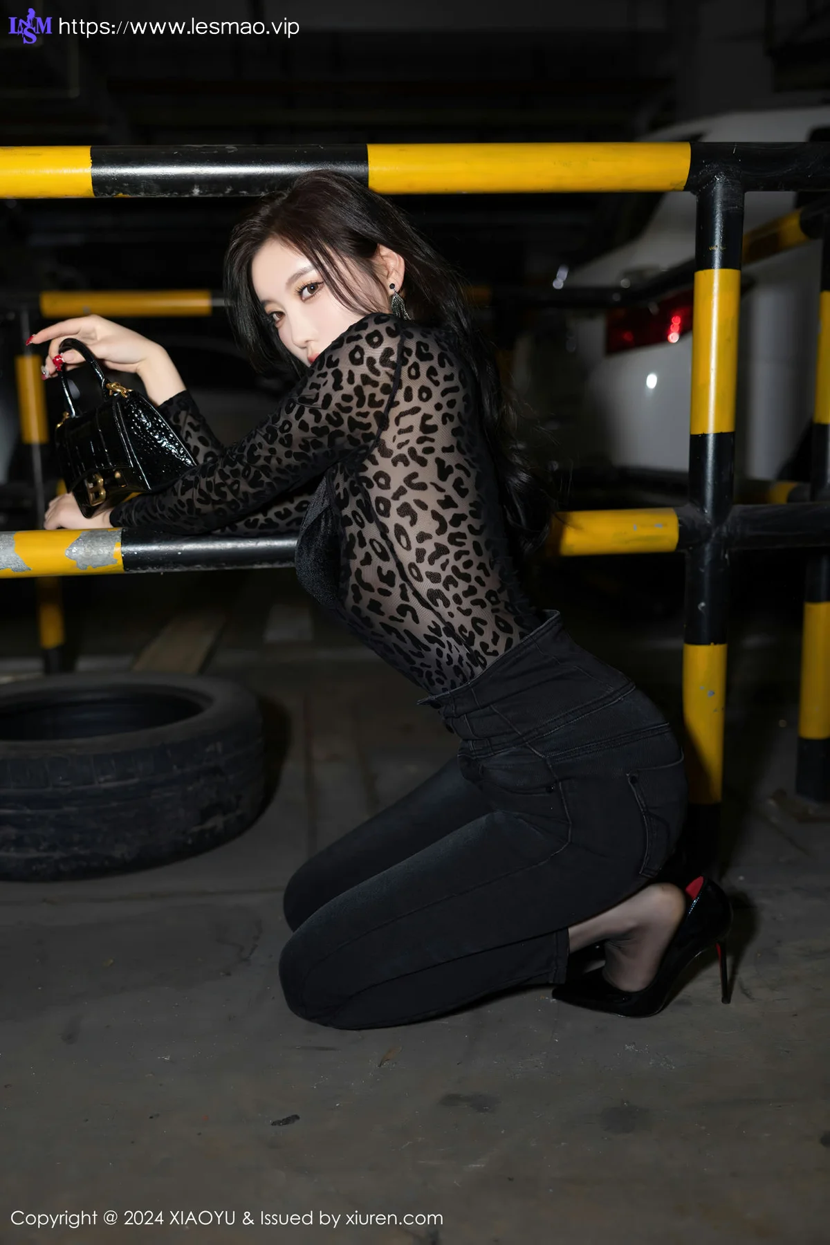 XIAOYU  语画  Vol.1216  杨晨晨Yome 黑色豹纹性感写真1 - 17