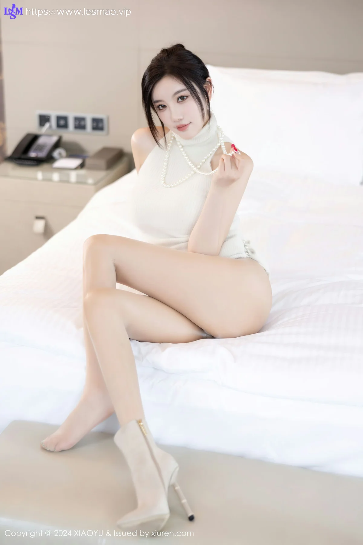 XIAOYU  语画  Vol.1220  杨晨晨Yome 露肩连衣短裙性感写真1 - 35