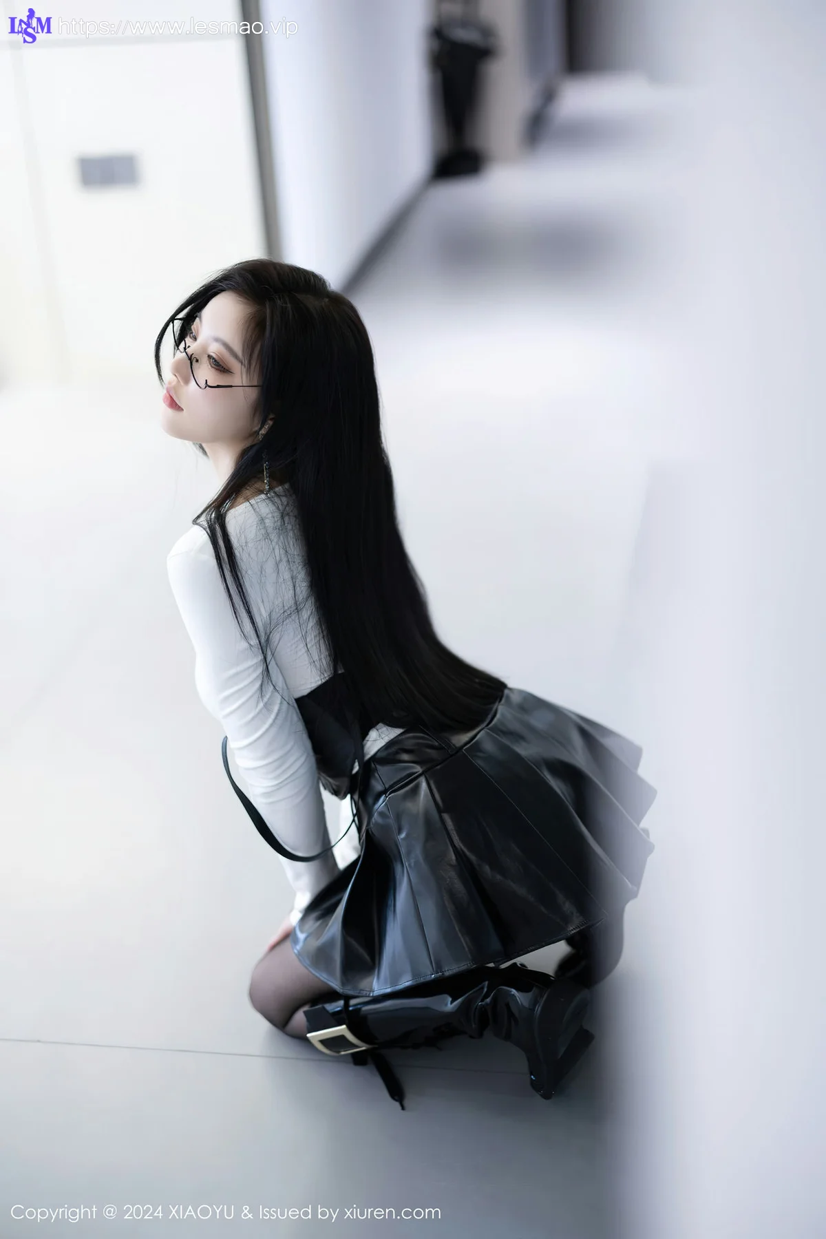 XIAOYU  语画  Vol.1223  杨晨晨Yome 背带短裙哈尔滨旅拍11 - 20