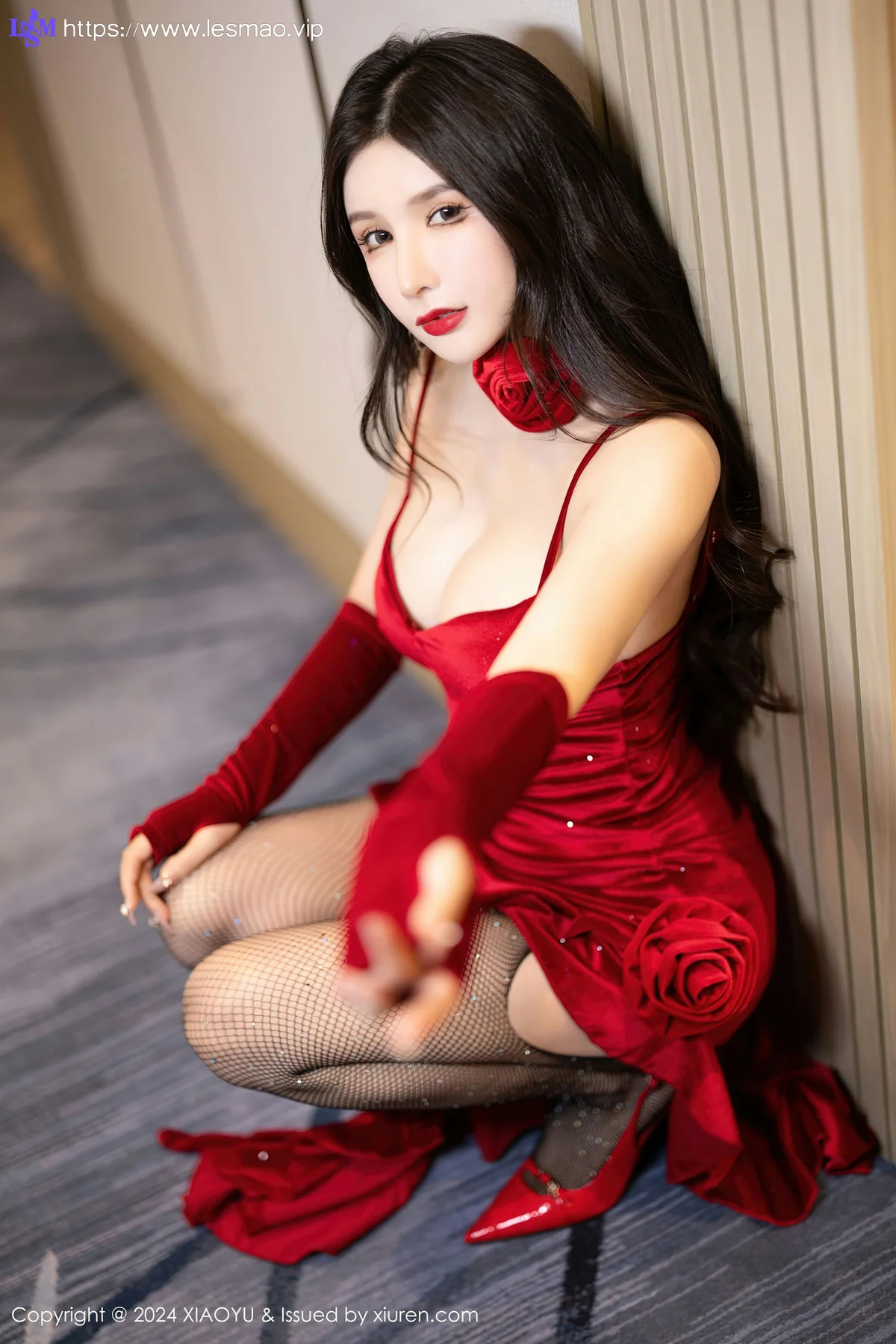 XIAOYU  语画  Vol.1228 李丽莎 暗红色吊带短裙性感写真3 - 23
