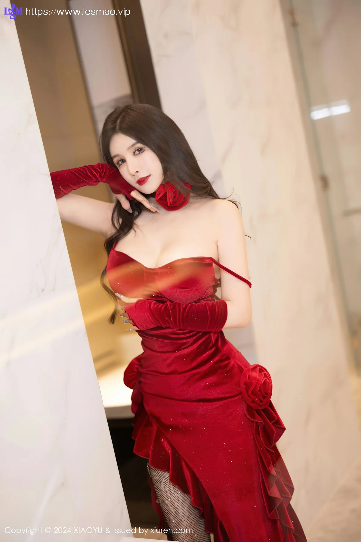 XIAOYU  语画  Vol.1228 李丽莎 暗红色吊带短裙性感写真3 - 25