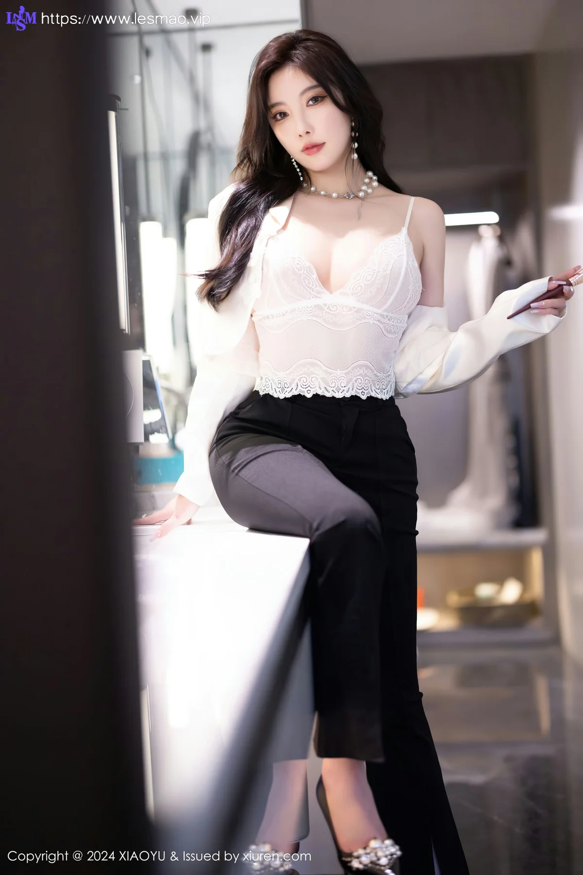 XIAOYU  语画  Vol.1233 杨晨晨Yome 魅惑黑丝哈尔滨旅拍1 - 27