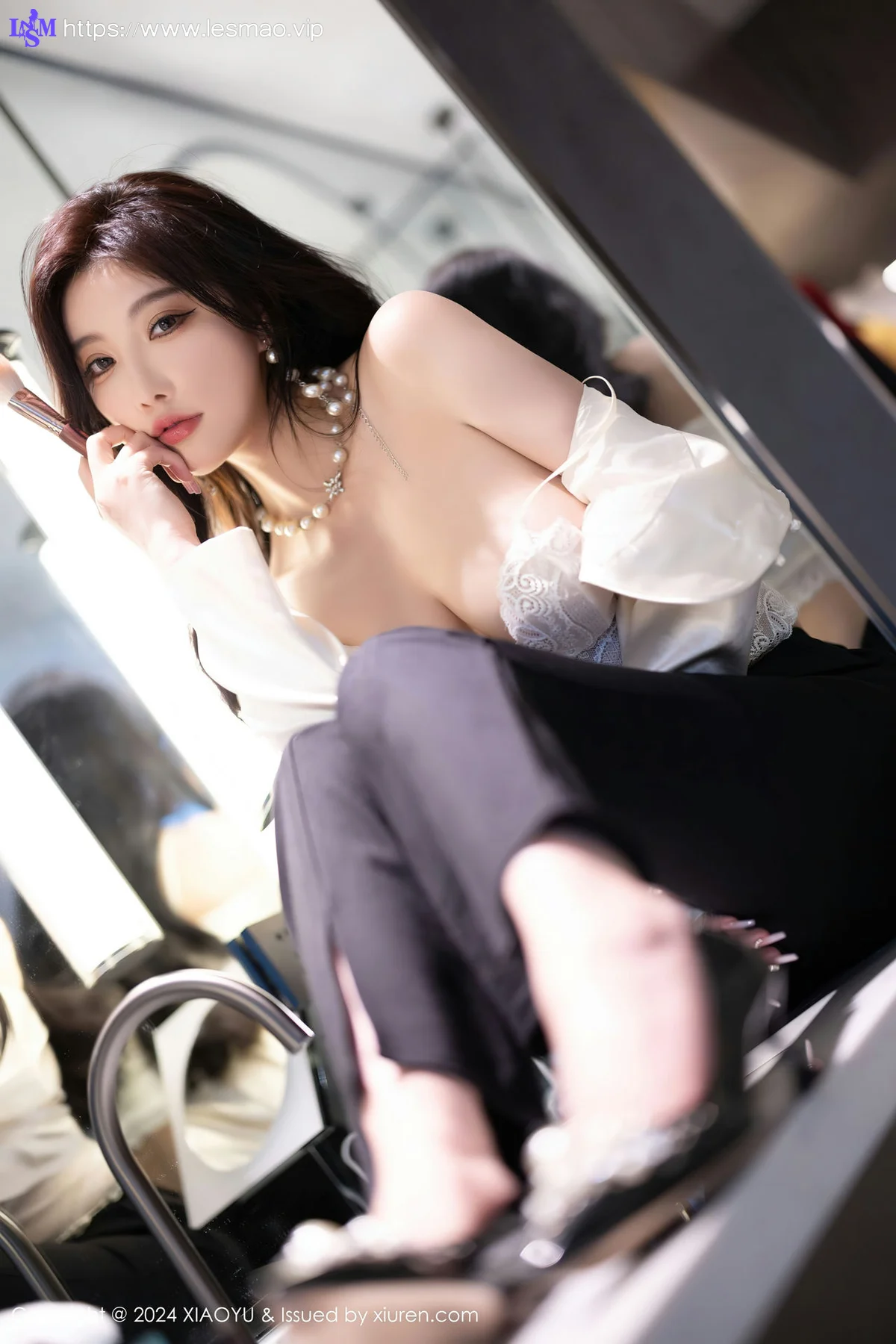XIAOYU  语画  Vol.1233 杨晨晨Yome 魅惑黑丝哈尔滨旅拍1 - 39