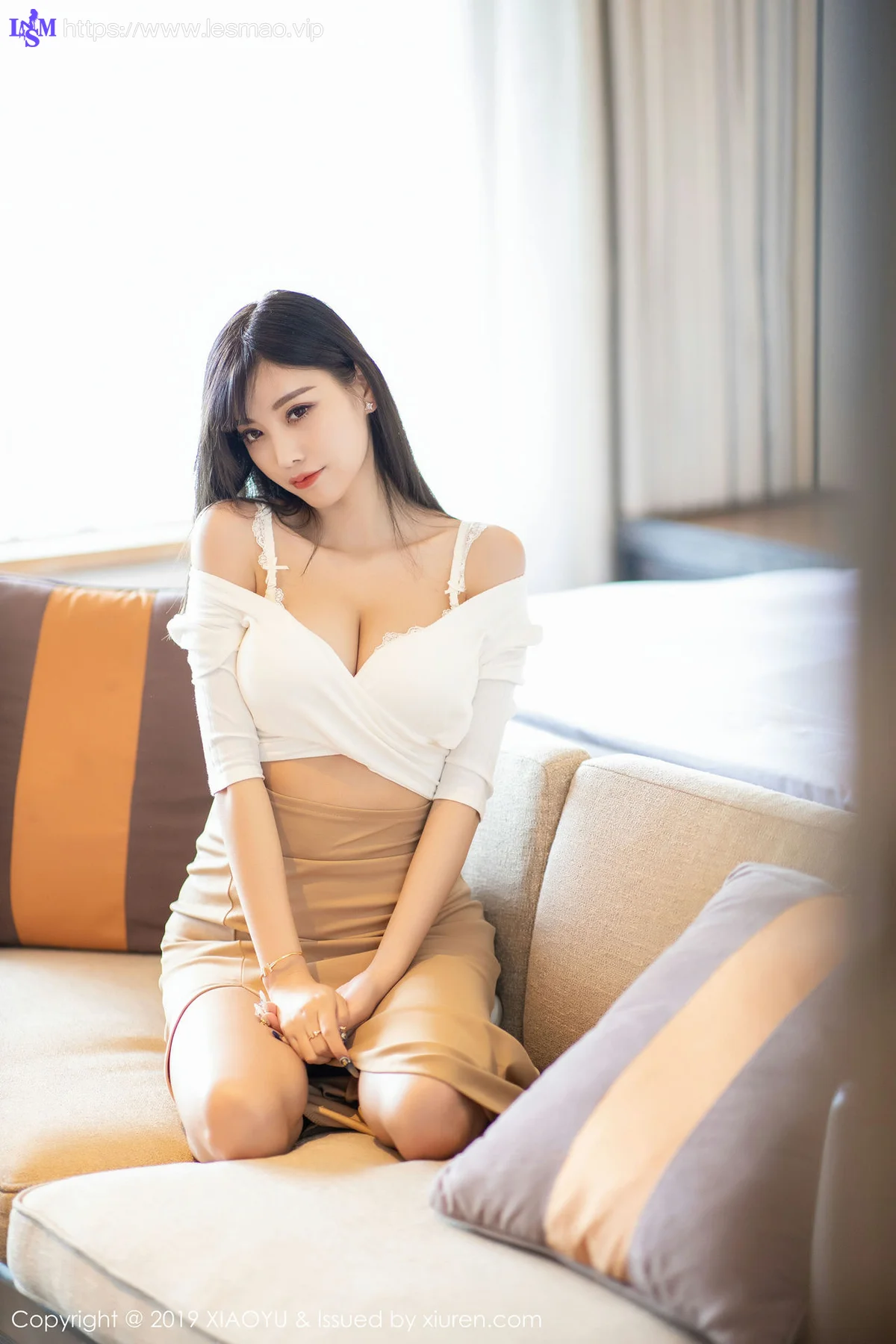 XIAOYU  语画界 Vol.219 美腿女神套图 杨晨晨sugar 心愿旅拍写真 - 24