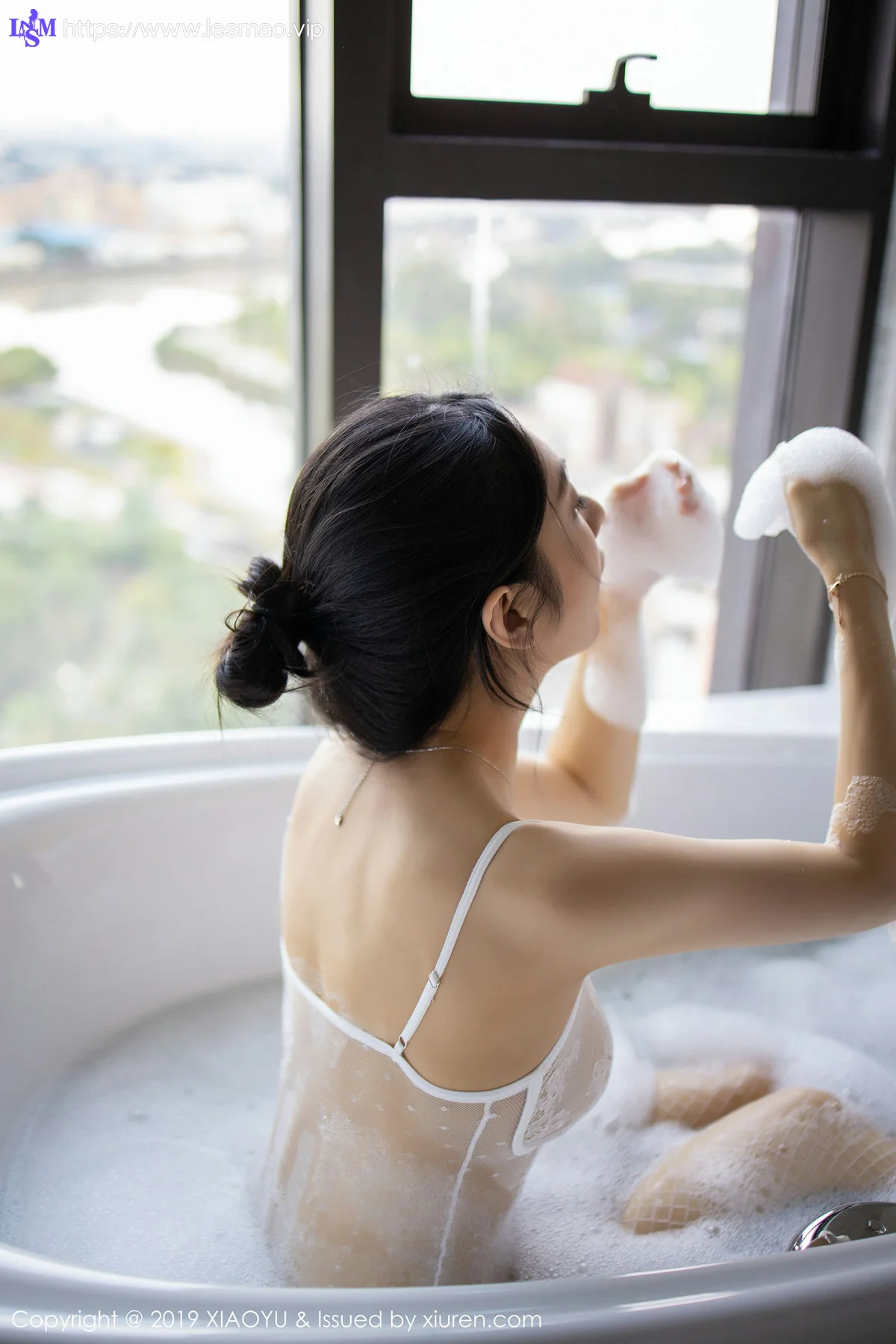 XIAOYU  语画界 Vol.223 浴池诱人酥胸 Angela小热巴 性感写真 - 12
