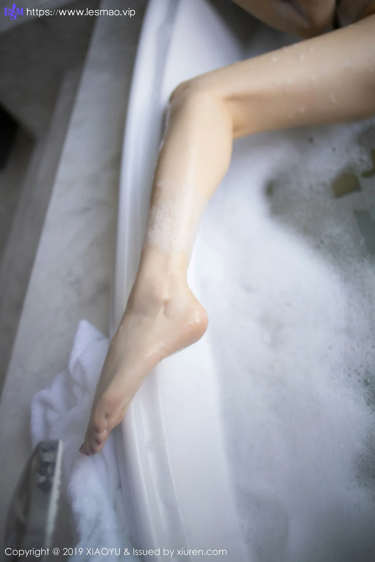 XIAOYU  语画界 Vol.223 浴池诱人酥胸 Angela小热巴 性感写真 - 38