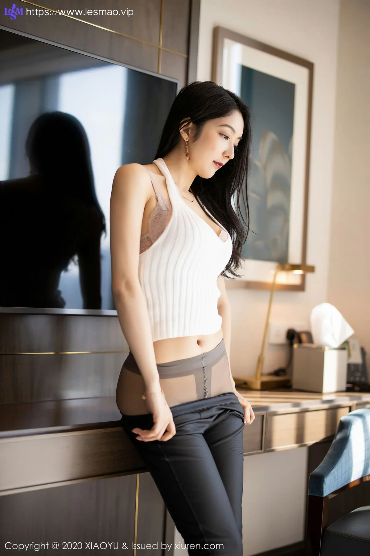 XIAOYU  语画界 Vol.229 皮裤丝袜 Angela小热巴 心愿旅拍写真 - 11