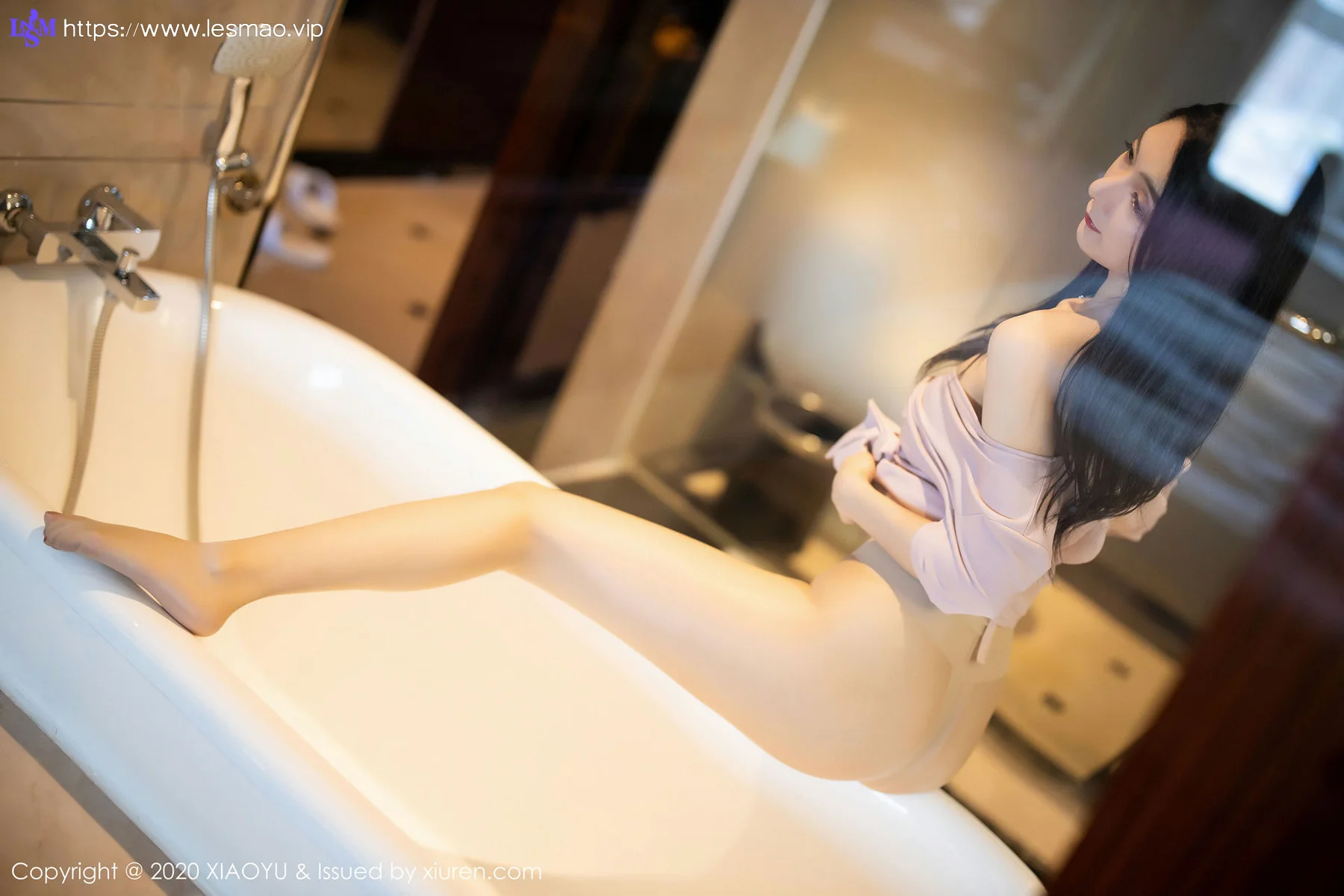 XIAOYU  语画界 Vol.256 玫瑰金吊裙 Angela小热巴  性感写真 - 48