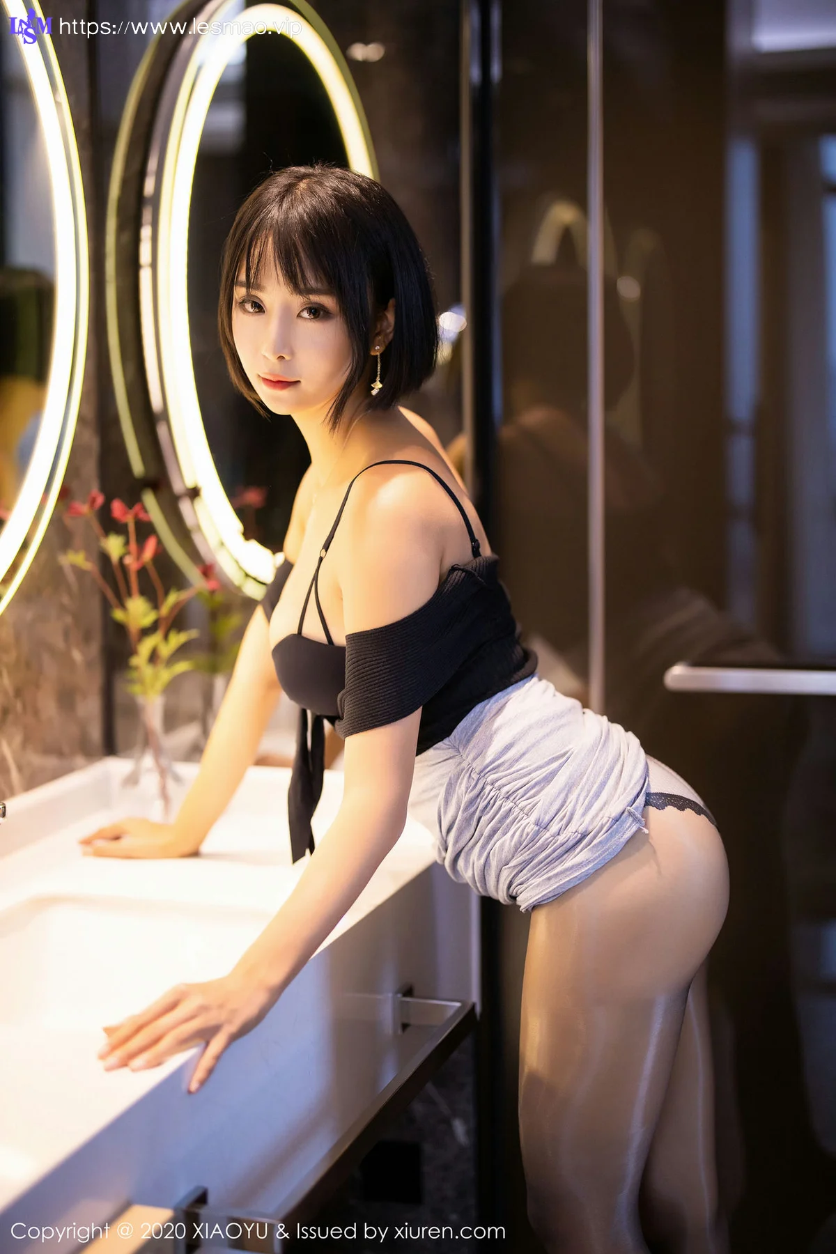 XIAOYU  语画界 Vol.261 红与黑诱人99P内衣 蓝夏Akasha 性感写真 - 21