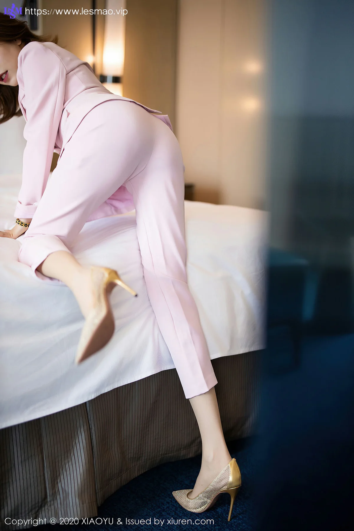 XIAOYU  语画界 Vol.327 蕾丝吊袜 黄楽然 粉色西装 - 30