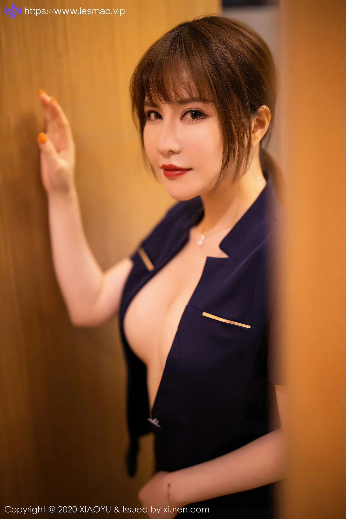 XIAOYU  语画界 Vol.350 制服酥胸 夏小雅 - 43