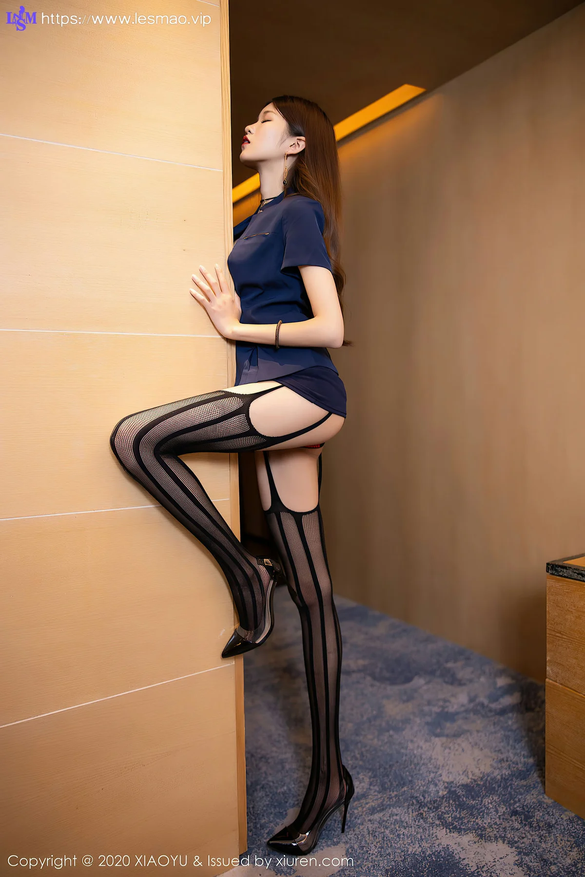 XIAOYU  语画界 Vol.386 程程程 条纹黑丝吊袜 - 29