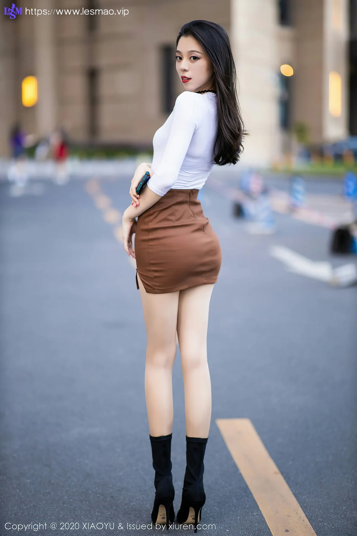 XIAOYU  语画界 Vol.387 靓丽户外车模 言沫 - 17