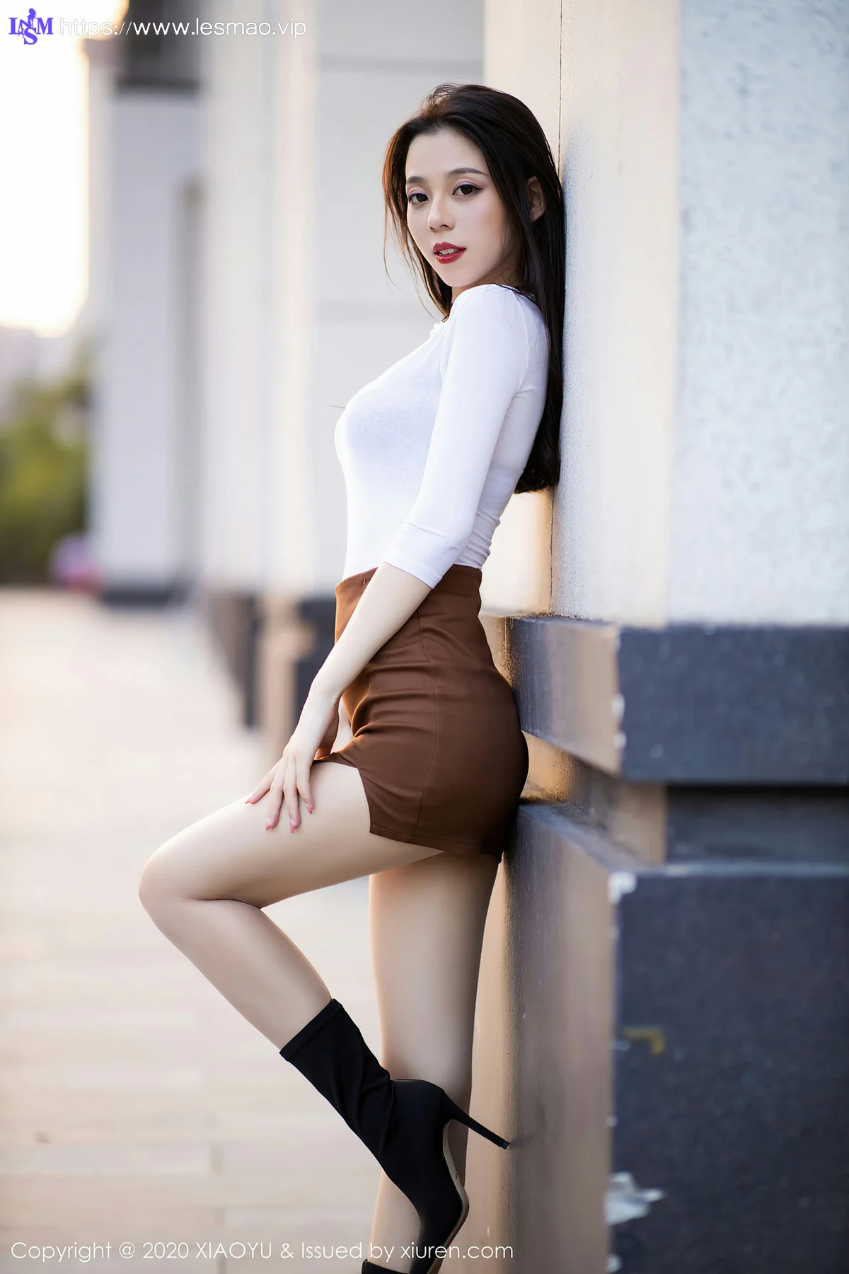 XIAOYU  语画界 Vol.387 靓丽户外车模 言沫 - 95