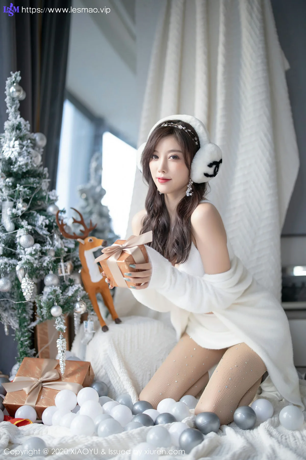 XIAOYU  语画界 Vol.437 性感白丝圣诞 杨晨晨 - 25