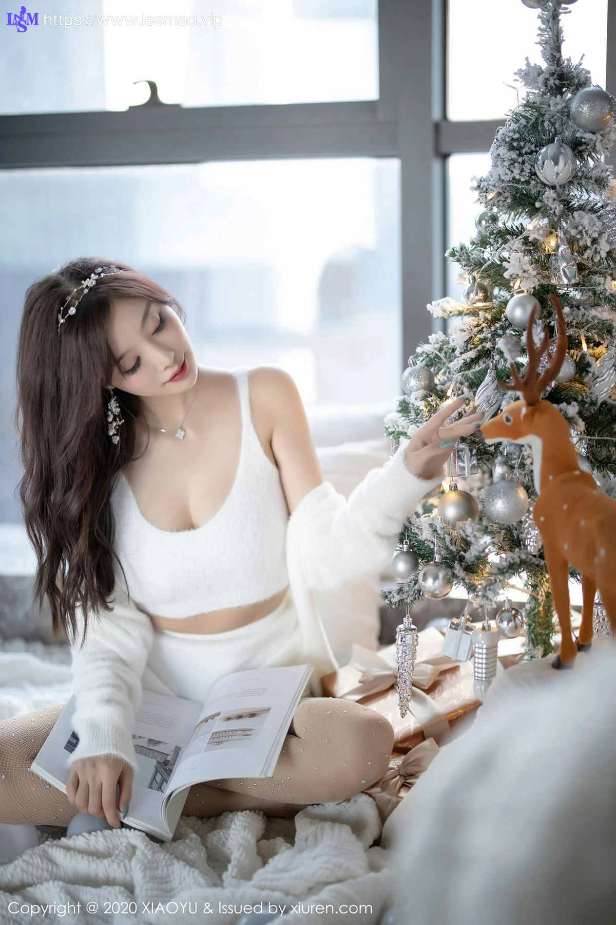 XIAOYU  语画界 Vol.437 性感白丝圣诞 杨晨晨 - 52