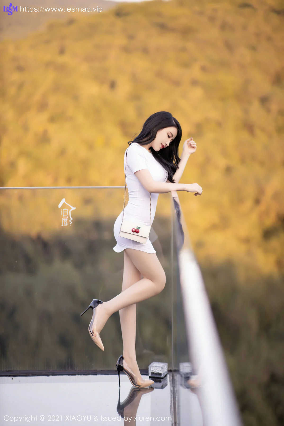 XIAOYU  语画界 Vol.446 紧身裙旅拍 绯月樱 - 23