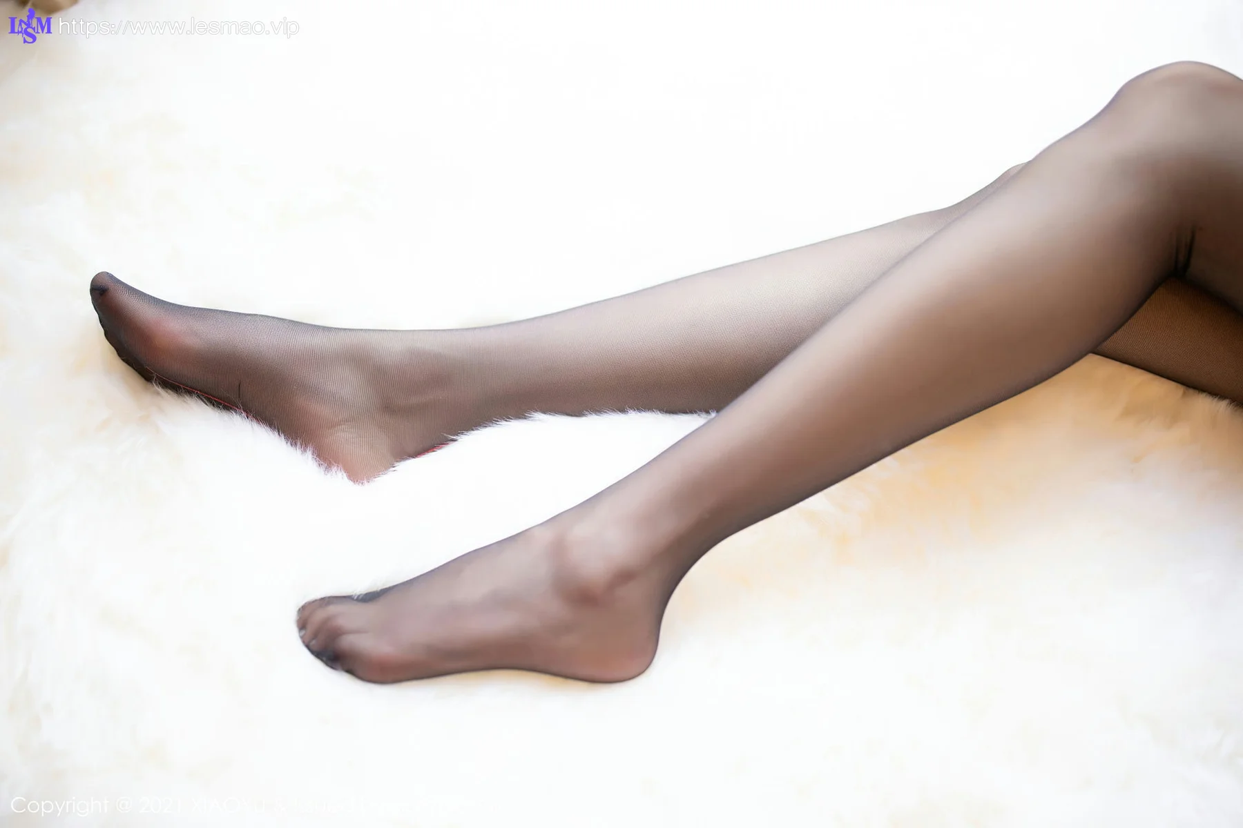 XIAOYU  语画界 Vol.460 杨晨晨 红色蕾丝大衣 - 19