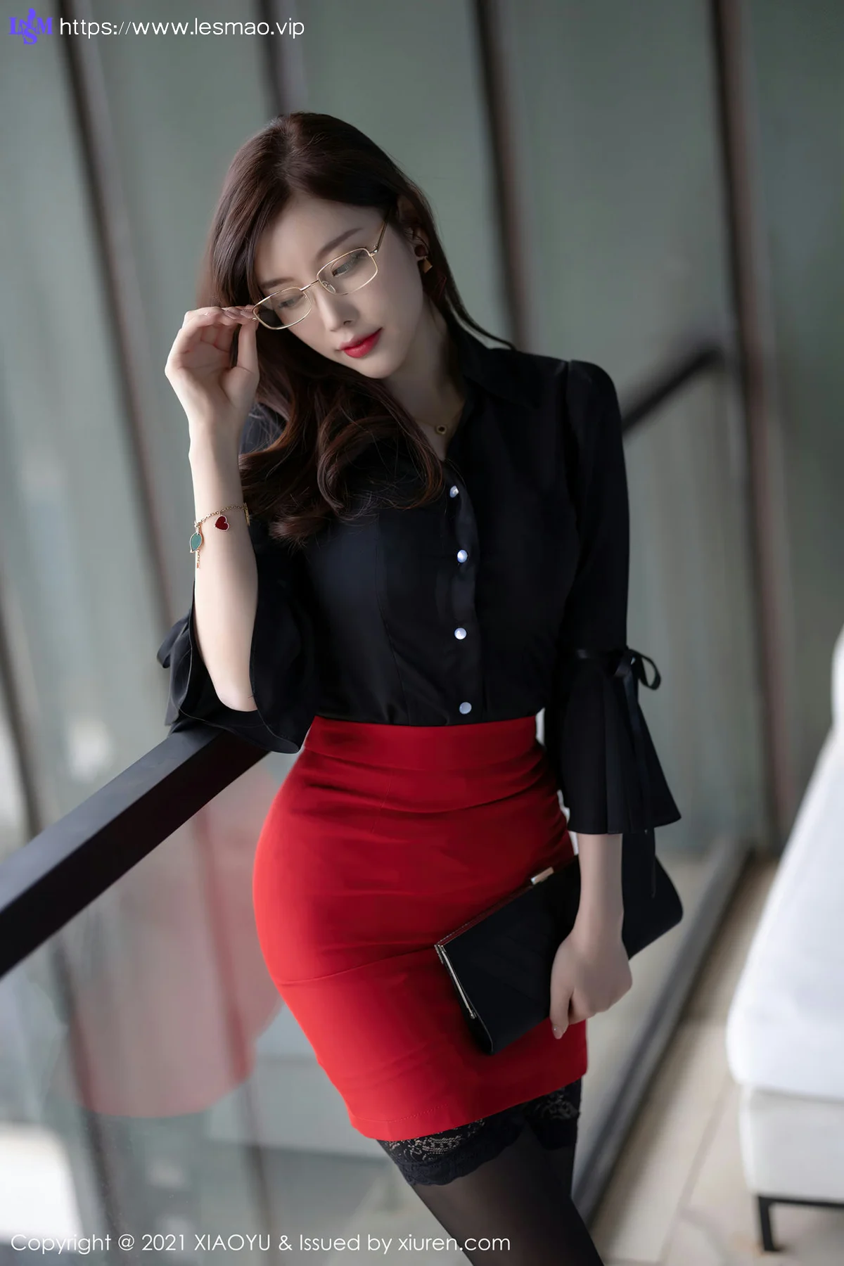 XIAOYU  语画界 Vol.523 秘书眼镜OL 杨晨晨sugar 蕾丝吊袜青岛旅... - 51