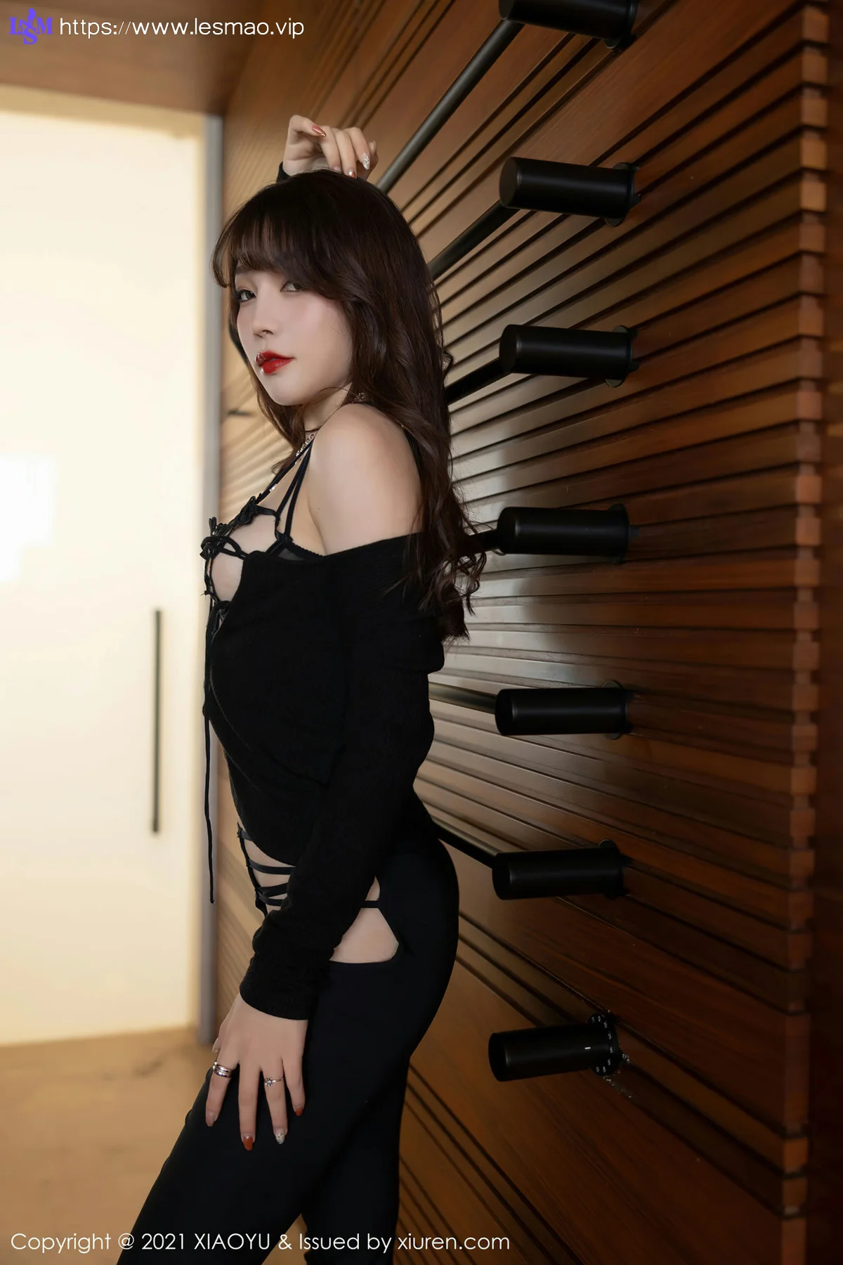XIAOYU  语画界 Vol.531 镂空情趣内衣 芝芝Booty 青岛旅拍写真 - 19