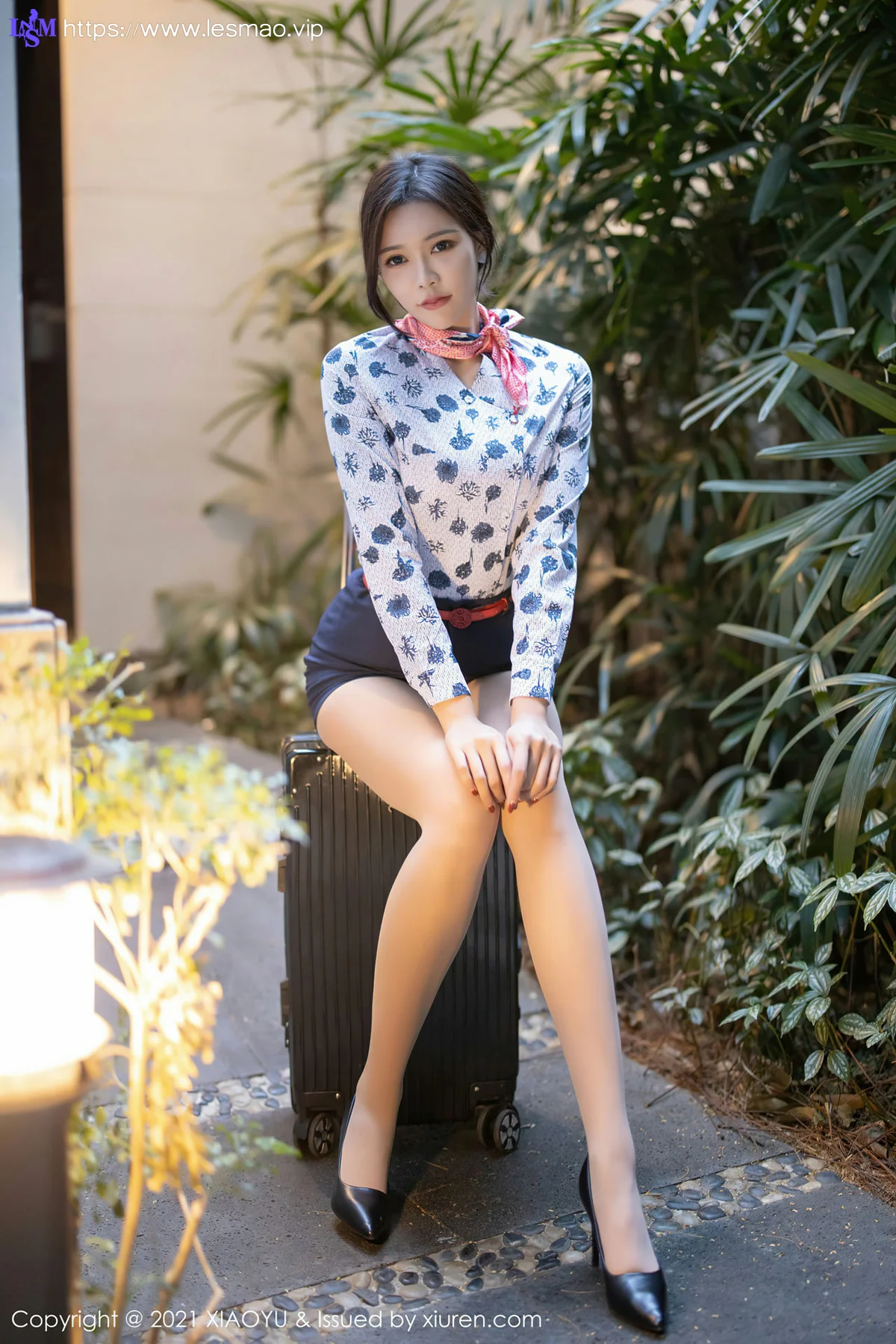 XIAOYU  语画界 Vol.536 空乘制服 娜比 性感写真 - 13