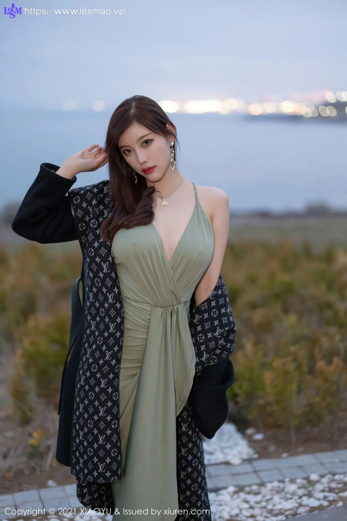 XIAOYU  语画界 Vol.538 轻透长裙 杨晨晨sugar 青岛旅拍写真 - 40